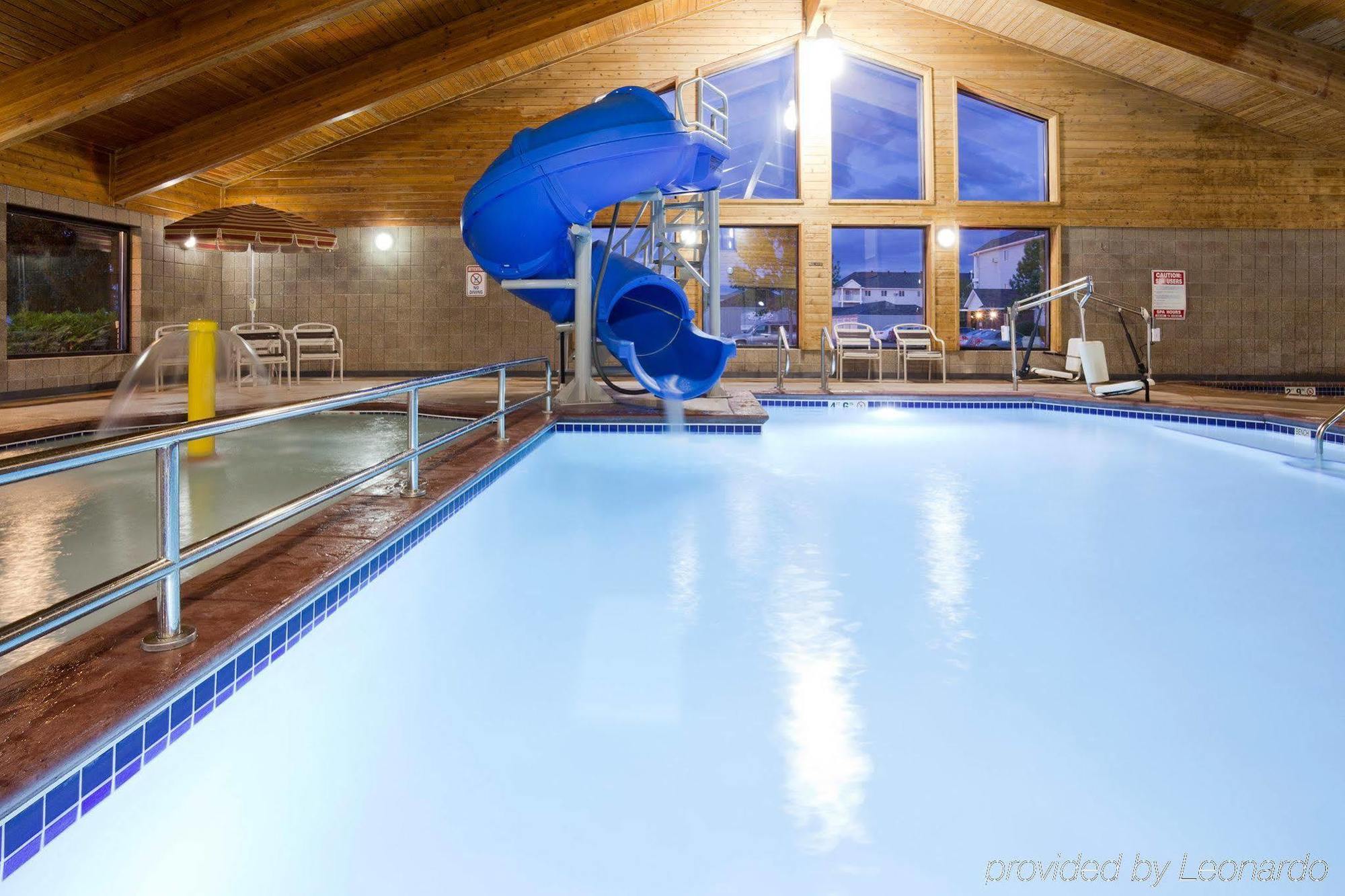 Americinn By Wyndham Fargo West Acres Zewnętrze zdjęcie